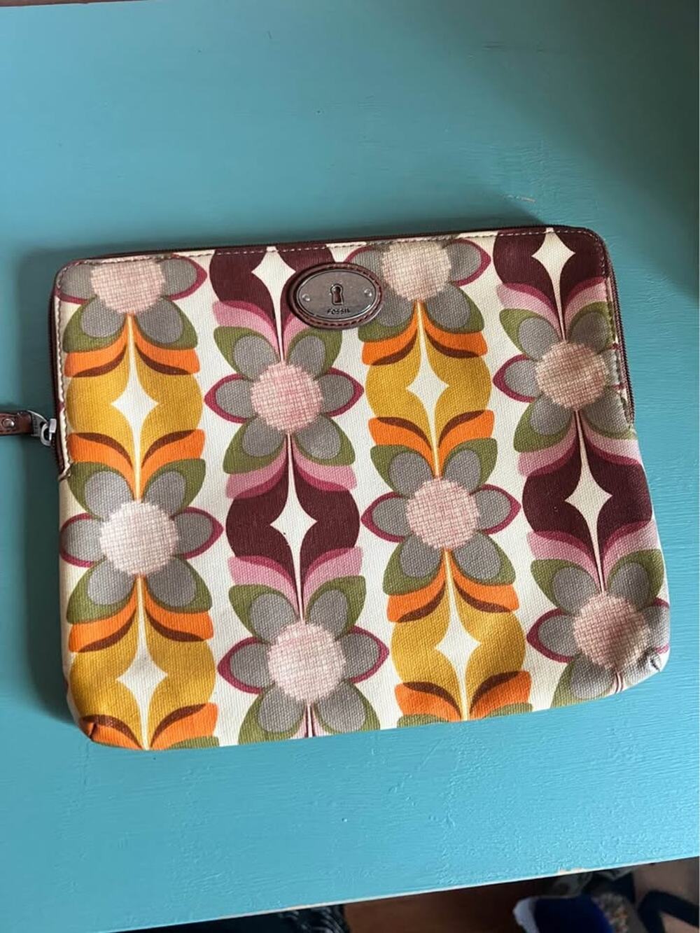 Fossil “Key-Per” Retro Floral Laptop Sleeve / Zip Clutch